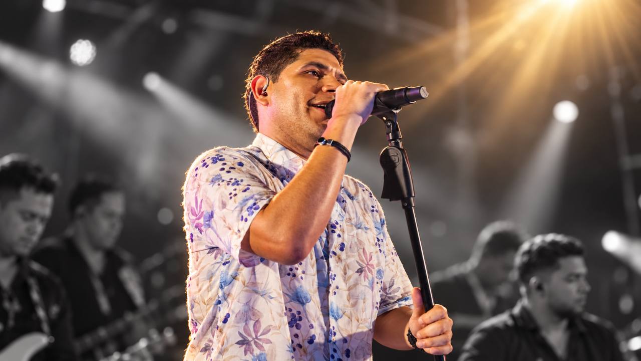 Kbeto Zuleta durante una presentación en vivo